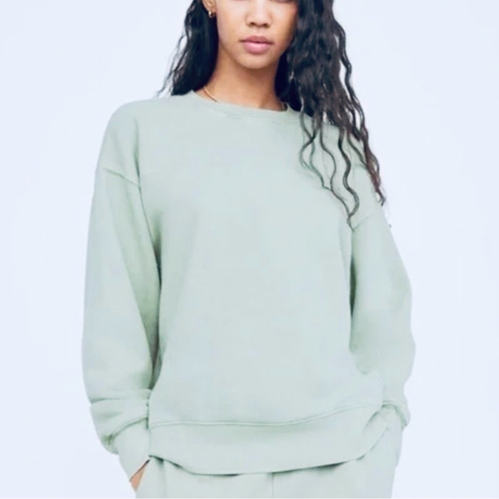TNA Aritzia Cozy Boyfriend Fleece Pullover Crewneck Sweatshirt Pale Green XS